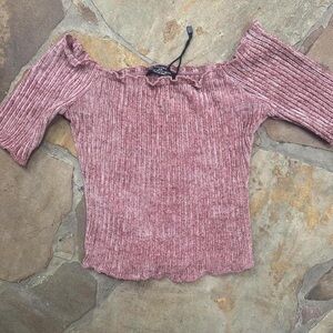 Off the shoulder Bershka new pink crop top XS